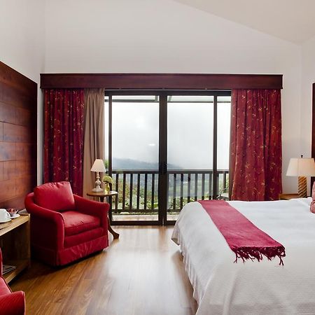 Poas Volcano Lodge Vara Blanca  エクステリア 写真