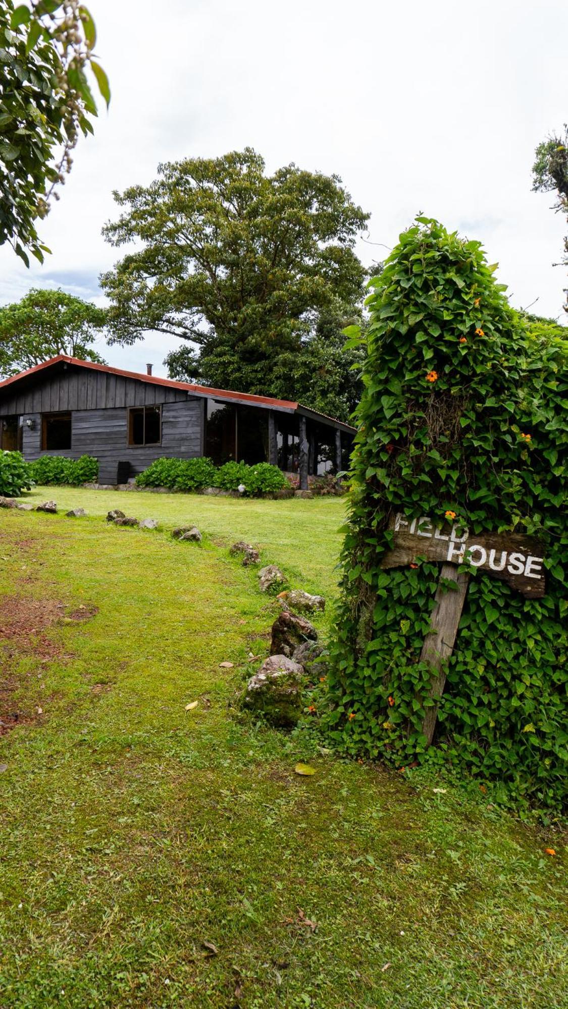 Poas Volcano Lodge Vara Blanca  エクステリア 写真