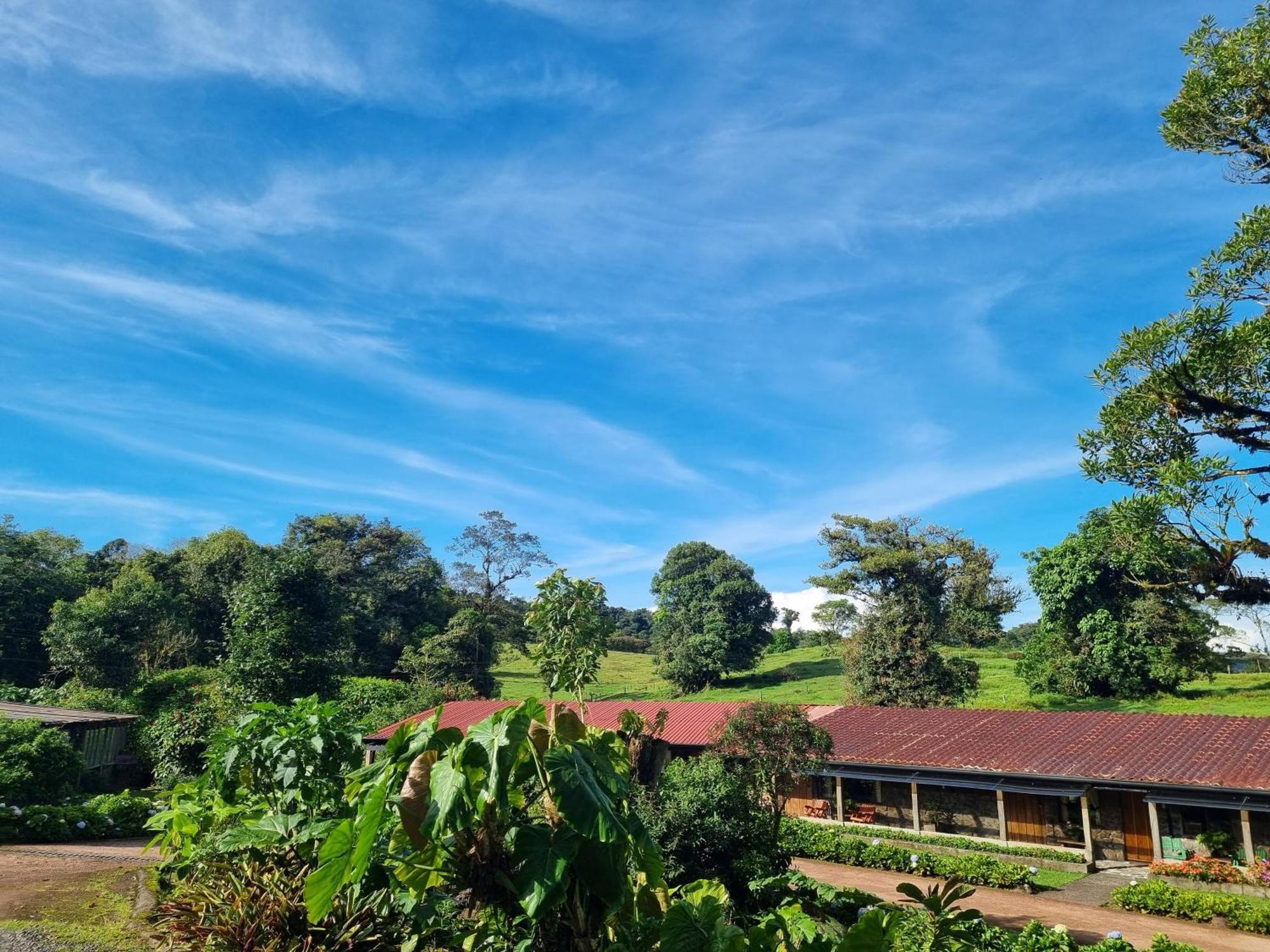 Poas Volcano Lodge Vara Blanca  エクステリア 写真