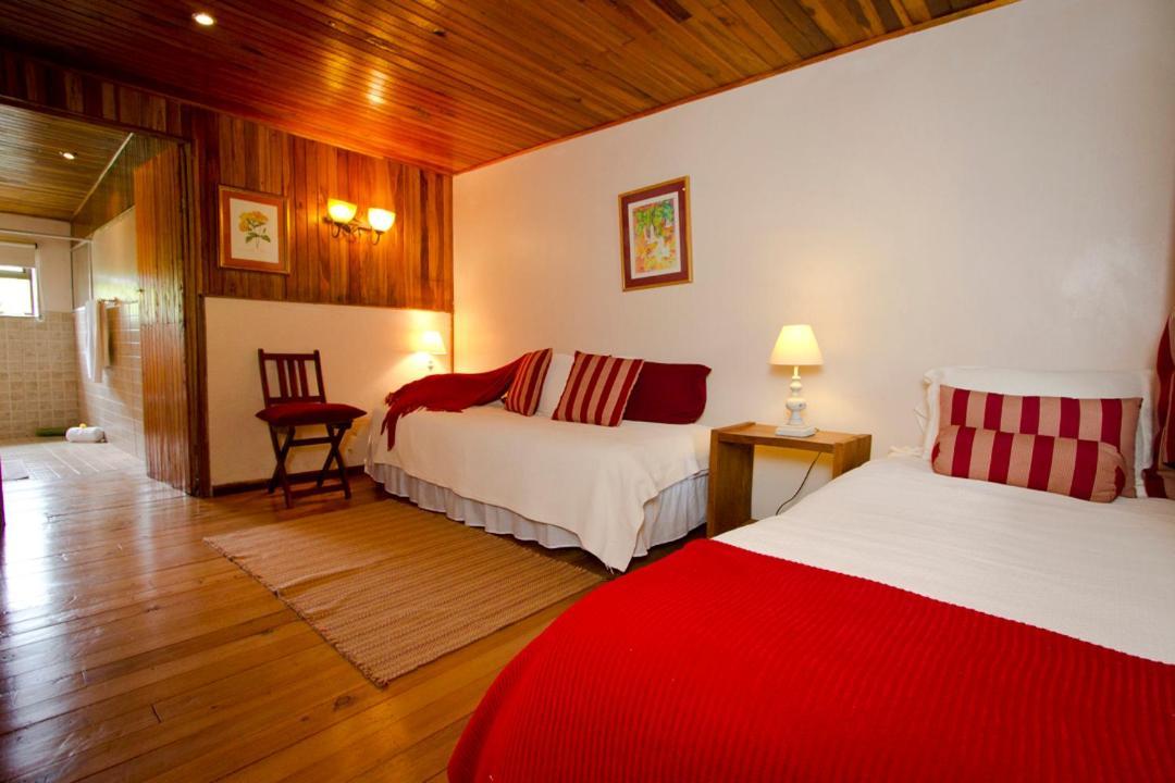 Poas Volcano Lodge Vara Blanca  エクステリア 写真